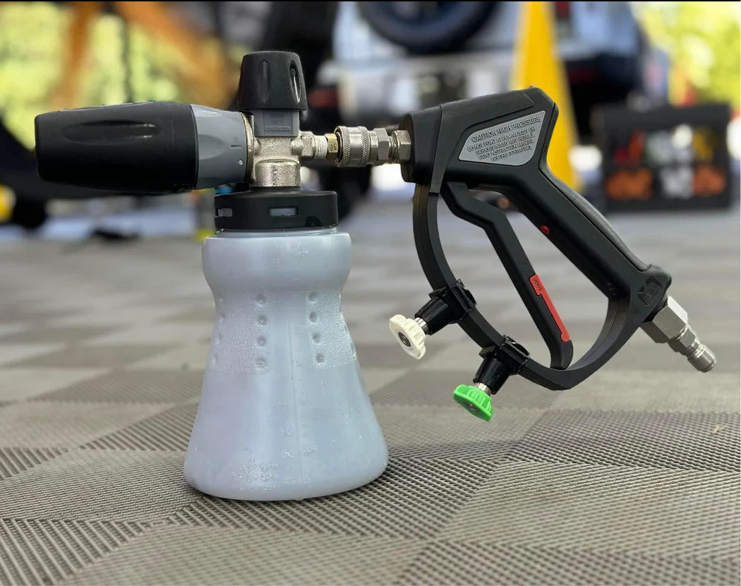 Mad Care Care -Universal Pressure Washer/Nozzle Tip Holder