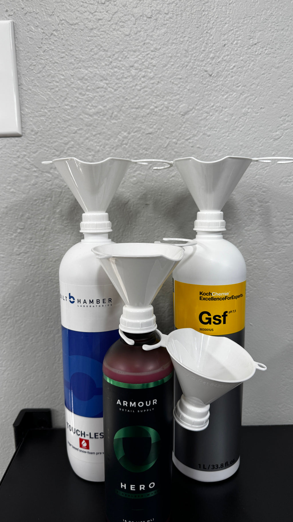 FineDetailing Supplies - Threaded Bottle Funnel